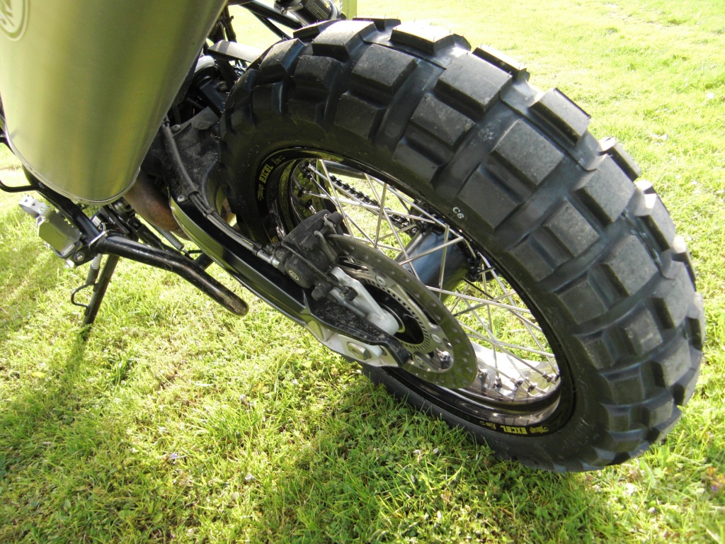 BMW F800GS Enduro 21/18